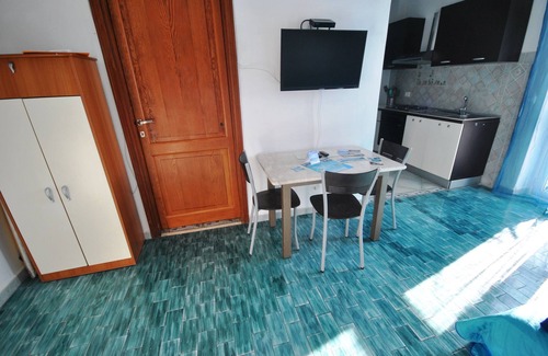 Orosei Apartment | Nice apartment 55 m2, 1st floor incl. 15 m2 veranda for 3 persons with 70m2 pool