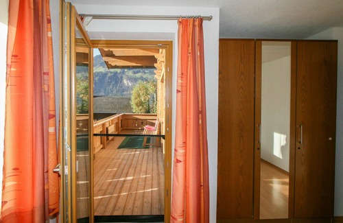 Bruck am Ziller Apartment | Nice apartment for 4 people with WIFI, TV and balcony