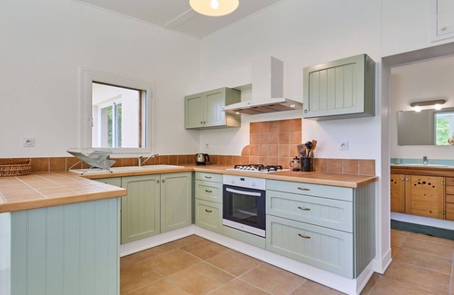 Croissanville Apartment | Nice apartment for 2 guests with WIFI, terrace and parking