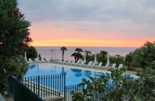 Piani-Ciapin Apartment | Nice apartment for 6 guests with WIFI, pool, TV, terrace and pets allowed
