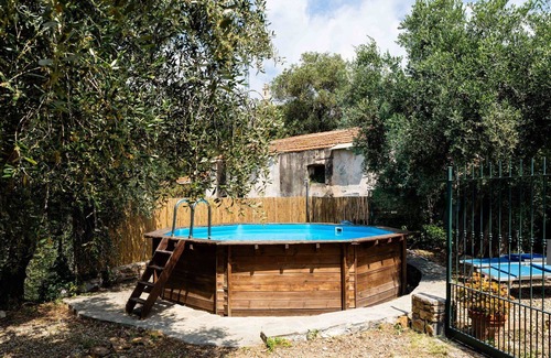 Civezza Apartment | Nice apartment for 10 guests with WIFI, pool, patio and pets allowed
