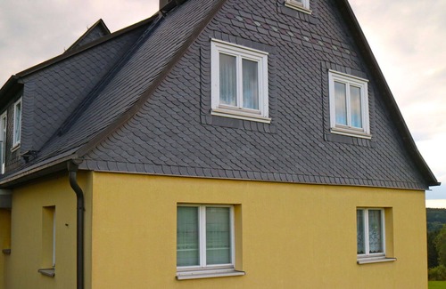 Deesbach Apartment | Nice apartment for 2 guests with WIFI, TV and parking