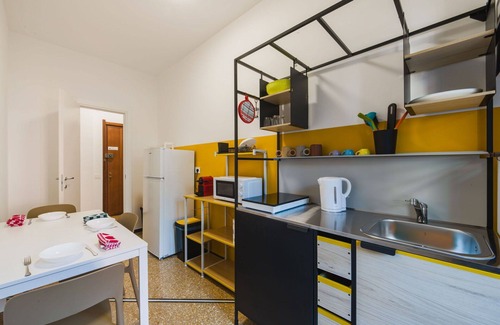 Rapallo Apartment | Nice apartment for 3 guests with A/C, WIFI, TV and balcony