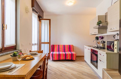 Verceia Apartment | Nice apartment for 3 guests with balcony and pets allowed