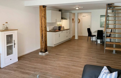 Eversmeer Apartment | Nice apartment for 3 guests with WIFI, TV, terrace and pets allowed