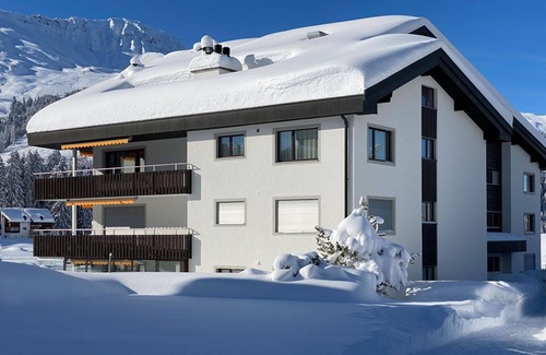 Parpan Apartment | Nice apartment for 3 people with WIFI, TV and balcony