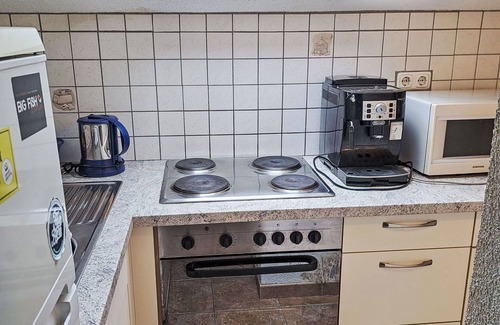Seewalchen am Attersee Apartment | Nice apartment for 4 people with WIFI, TV, patio and panoramic view