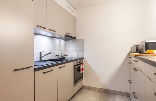 Champery Apartment | Nice apartment for 4 guests with WIFI, TV, balcony, panoramic view and parking