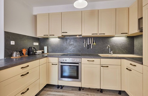 Cerny Dul Apartment | Nice apartment for 4 guests with WIFI, TV and pets allowed