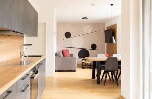Fronhausen Apartment | Nice apartment for 4 guests with WIFI, TV and patio