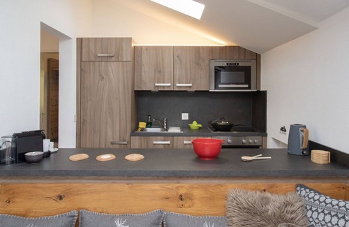 Falera Apartment | Nice apartment for 4 guests with pool, WIFI, TV, balcony, pets allowed and panoramic view