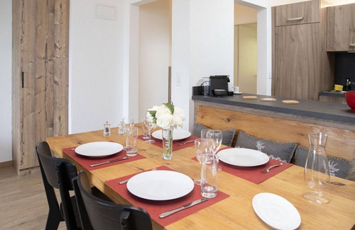 Falera Apartment | Nice apartment for 4 guests with pool, WIFI, TV, balcony, pets allowed and panoramic view