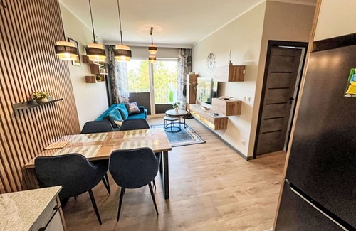 Gaski Apartment | Nice apartment for 4 guests with pool, WIFI, hot tub, TV, balcony and parking