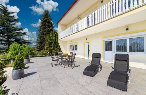 Cserszegtomaj Apartment | Nice apartment for 4 people with WIFI, A/C, TV and terrace