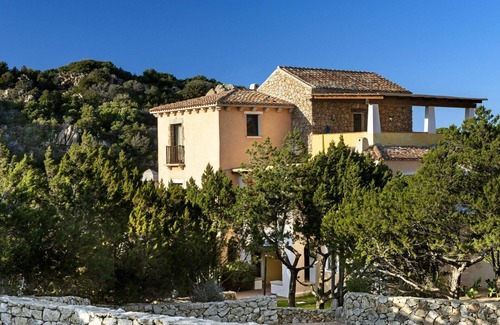 Liscia di Vacca Apartment | Nice apartment for 4 guests with pool, WIFI, A/C, TV, terrace and pets allowed