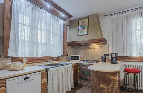 Camaiore Apartment | Nice apartment for 4 people with WIFI, private pool, TV, patio and parking