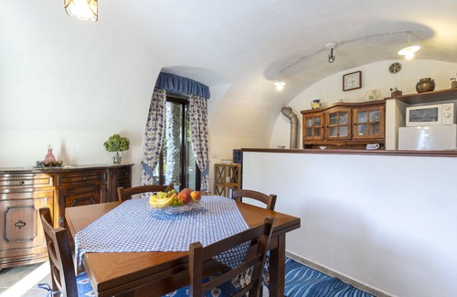 Morbegno Apartment | Nice apartment for 4 people with WIFI, terrace and pets allowed