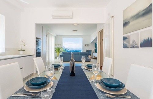 Cinisi Apartment | Nice apartment for 4 people with WIFI, A/C, TV and terrace