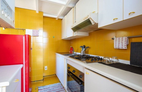 Suna Apartment | Nice apartment for 4 guests with WIFI, TV and parking