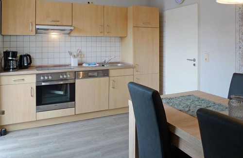 Osteel Apartment | Nice apartment for 4 people with WIFI, TV, balcony and parking