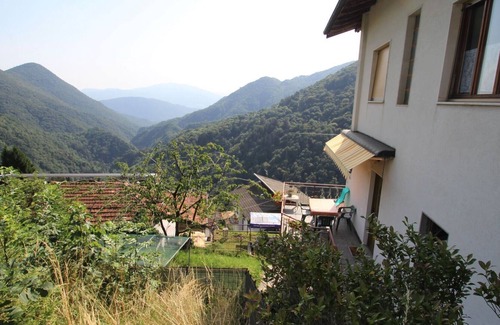 Aurano Apartment | Nice apartment for 4 people with TV and terrace