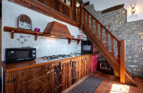 Avise Apartment | Nice apartment for 4 people with WIFI, TV and pets allowed