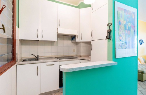 Capo Mimosa-Rollo Apartment | Nice apartment for 4 people with WIFI, balcony and panoramic view