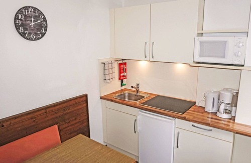 Imst Apartment | Nice apartment for 4 people with WIFI, TV and balcony