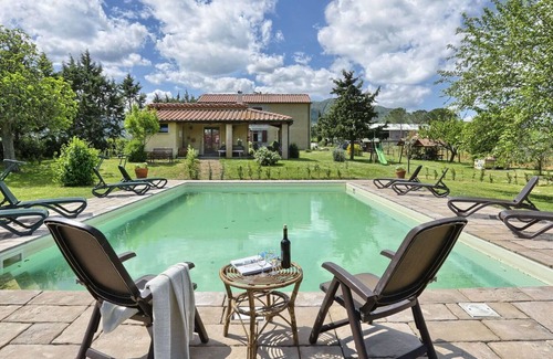 Pomarance Apartment | Nice apartment for 5 guests with pool, WIFI, TV, patio, panoramic view and parking