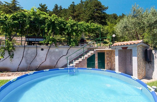 Martina Apartment | Nice apartment for 5 people with private pool, WIFI, A/C, TV and terrace