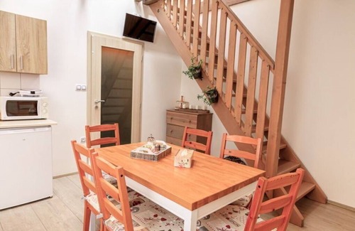 Arnoltice Apartment | Nice apartment for 6 guests with WIFI, TV, terrace and parking
