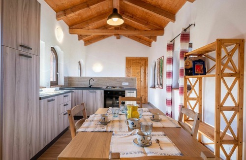 Mondovi Apartment | Nice apartment for 6 guests with WIFI, TV and pets allowed