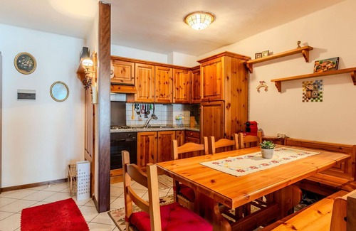 Ragoli Apartment | Nice apartment for 6 guests with WIFI, TV and balcony