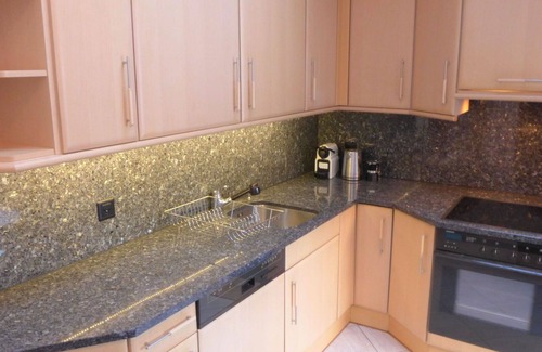 Taesch Apartment | Nice apartment for 6 people with WIFI, TV and balcony