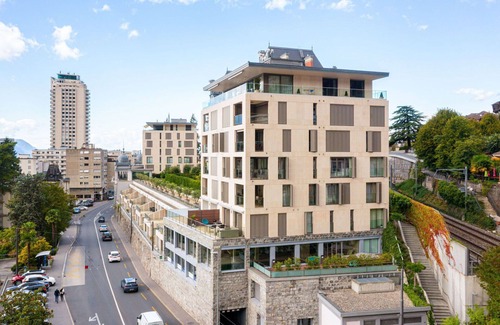 Montreux Apartment | Nice apartment for 8 people with pool, WIFI, TV, balcony and panoramic view