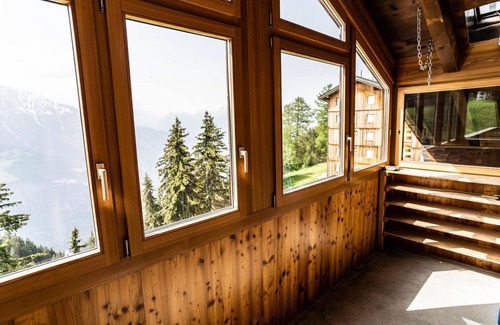 Riederalp Apartment | Nice apartment for 8 guests with WIFI, TV, balcony and pets allowed