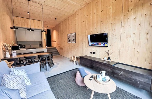 Irdning-Donnersbachtal Apartment | Nice apartment for 8 people with WIFI, TV, terrace and pets allowed