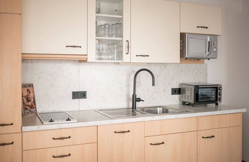 Thumersbach Apartment | Nice apartment for 6 guests with WIFI, TV, terrace and pets allowed