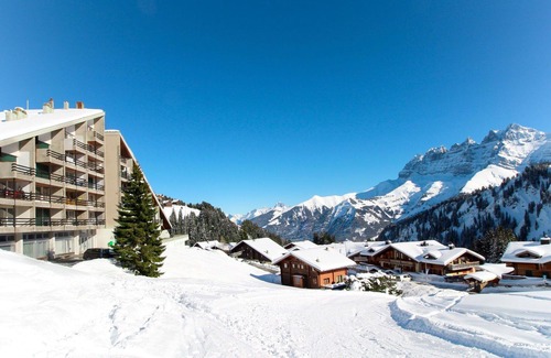 Val d'Illiez Apartment | Nice apartment for 14 people with WIFI, terrace and panoramic view