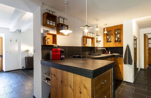 Noville Apartment | Nice apartment for 3 people with WIFI, patio and pets allowed