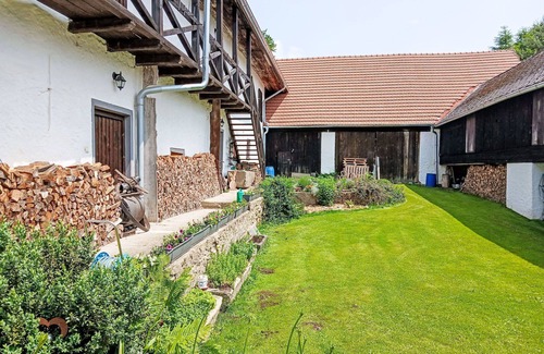 Horni Plana Apartment | Nice apartment for 10 people with WIFI, terrace, pets allowed and parking