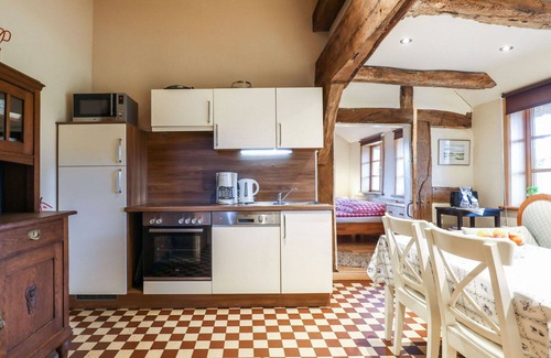 Sandbostel Apartment | Nice apartment for 2 guests with WIFI, TV, terrace and pets allowed