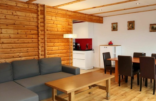 Arrach Apartment | Nice apartment for 4 guests with WIFI, TV, balcony and parking