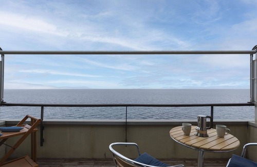 Ospedaletti Apartment | Nice apartment for 5 people with A/C, WIFI, terrace and pets allowed