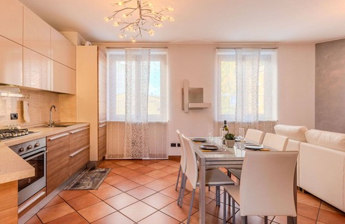 Rovellasca Apartment | Nice apartment for 4 people with A/C, WIFI, TV and balcony