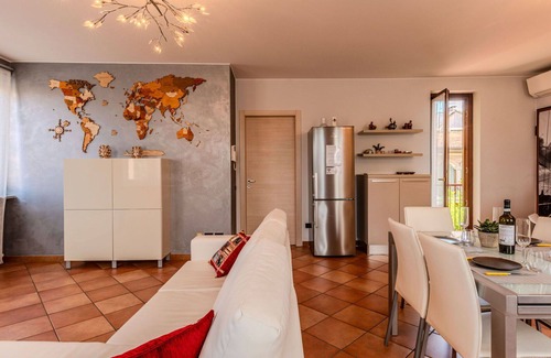 Rovellasca Apartment | Nice apartment for 4 people with A/C, WIFI, TV and balcony