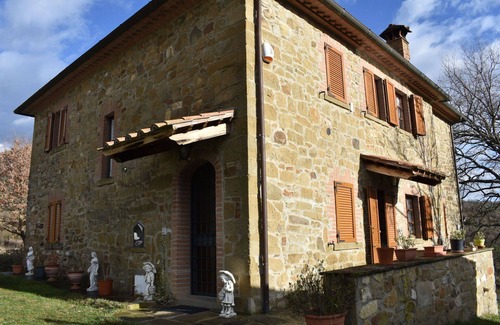Volerrano Apartment | Nice apartment for 8 guests with WIFI, pool and pets allowed