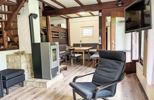 Frankenau House | Nice apartment in villa for 6 people with WIFI, TV and terrace
