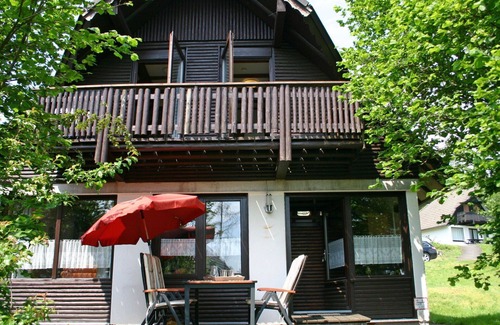 Feriendorf Frankenau House | Nice apartment in villa for 9 guests with WIFI, terrace and panoramic view