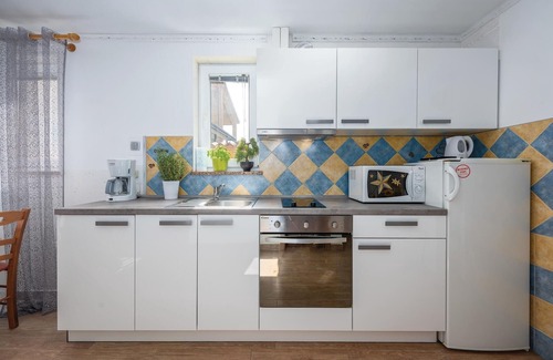 Porec Apartment | Nice apartment in Baderna